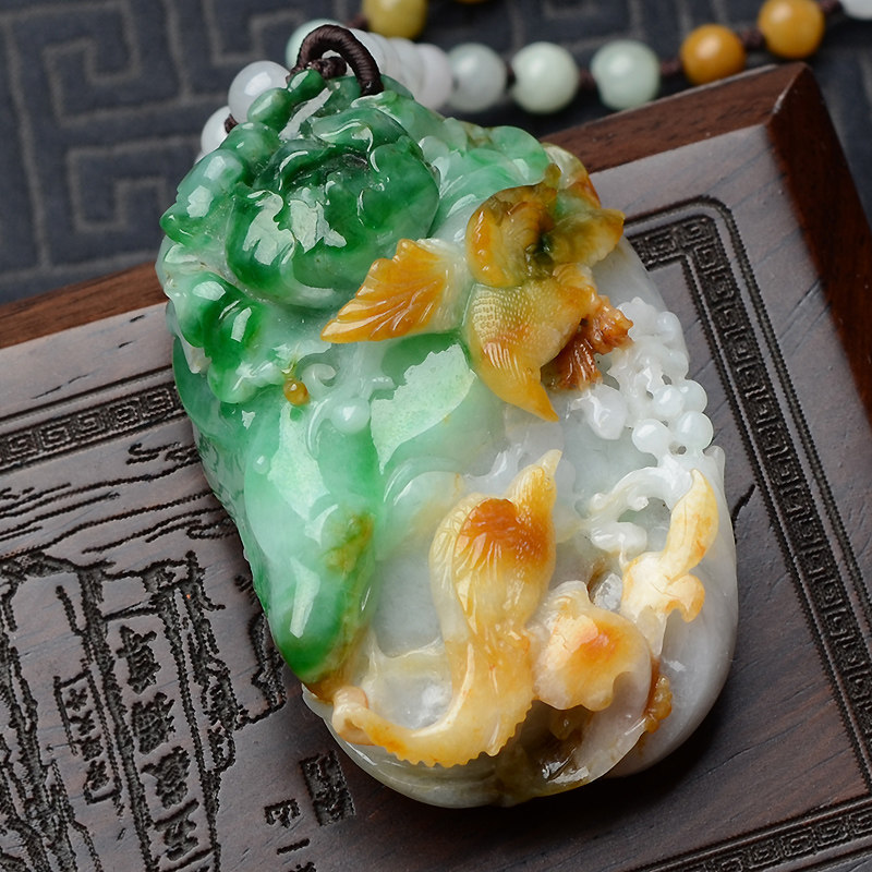 石舍艺术作品 冰糯种黄加绿三彩翡翠花鸟挂件