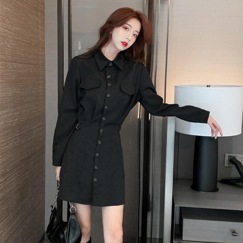 2021年春秋季衬衫连衣裙女设计感小众收腰显瘦气质赫本风黑色裙子