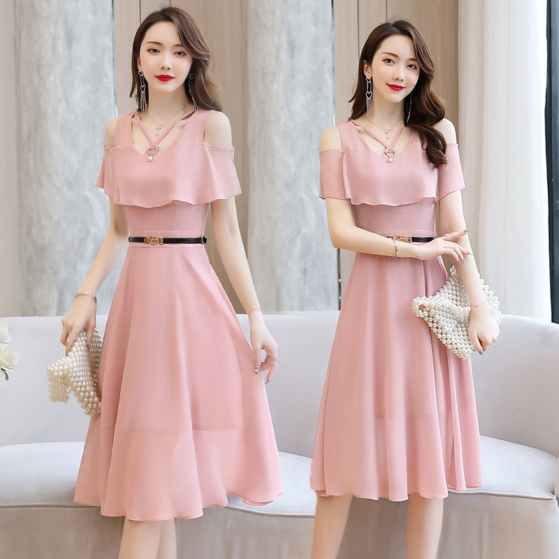 20岁女连衣裙气质