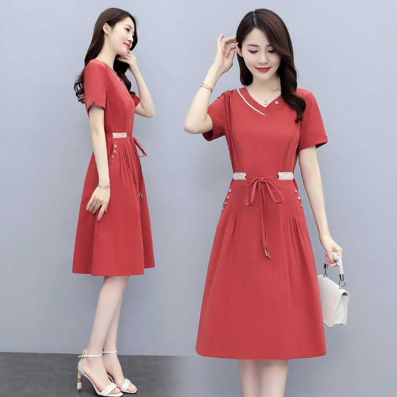 2022夏装显瘦修身显瘦连衣裙夏天25女款夏款气质35岁45收腰女裙