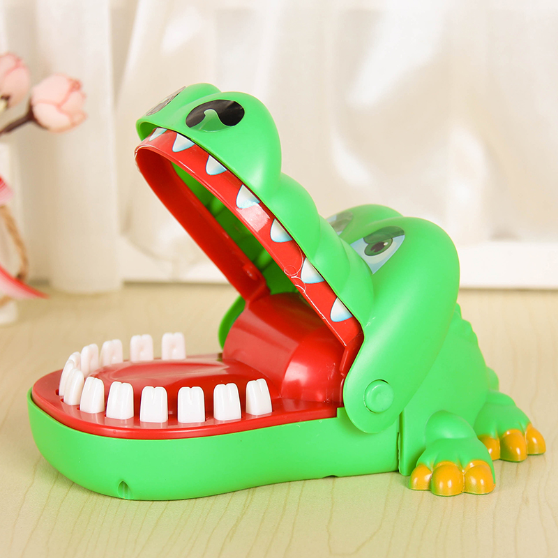 咬手指大嘴巴鳄鱼按牙齿咬人鲨鱼小心恶犬狗成人创意整人整蛊玩具