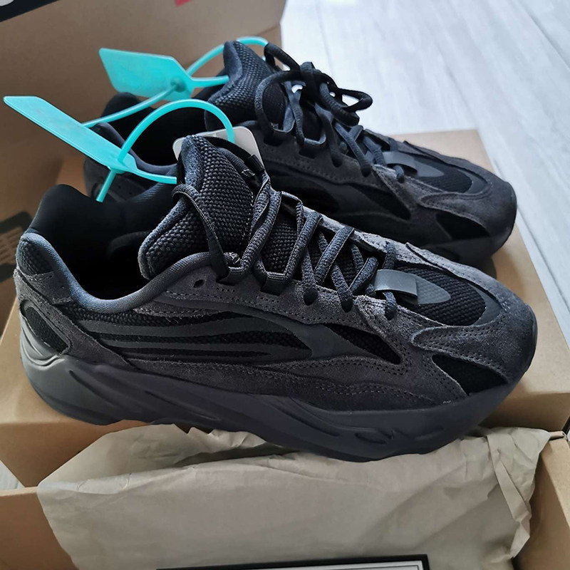 正品官网椰子鞋700黑武士老爹鞋男女过毒正版yezi yeezy黑魂情侣