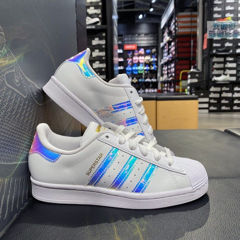 热销贝壳鞋女阿迪达斯三叶草镭射