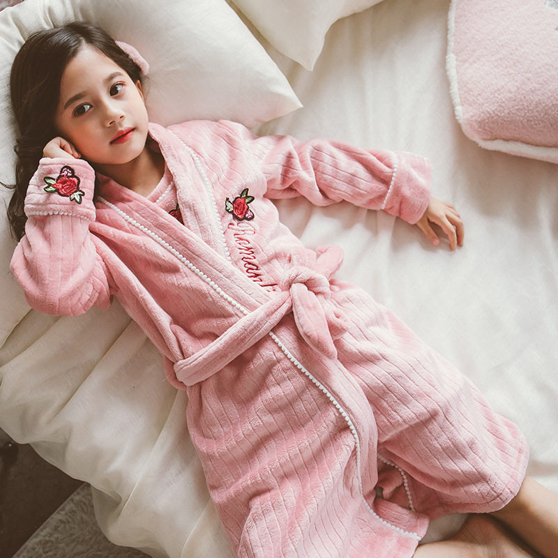 儿童睡袍女孩法兰绒家居袍女童睡衣秋冬加厚珊瑚绒女大童保暖浴袍