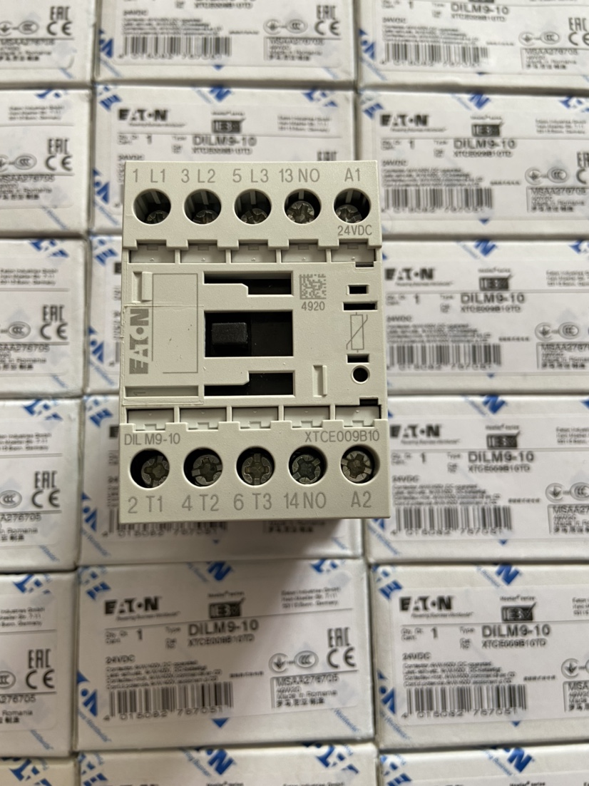 全新原装进口伊顿金钟穆勒直流接触器 EATON  DILM9-10 24VDC实拍