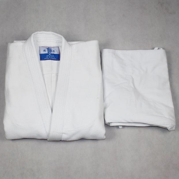 白蓝柔道服 比赛柔道服 合气道服 双层900克面料 厚比赛服在类目 运动/瑜伽/健身/球迷用品, 跆拳道/武术/搏击, 柔道, 柔道服中 - 来自Buy2taobao.com提供专业的淘宝代购服务