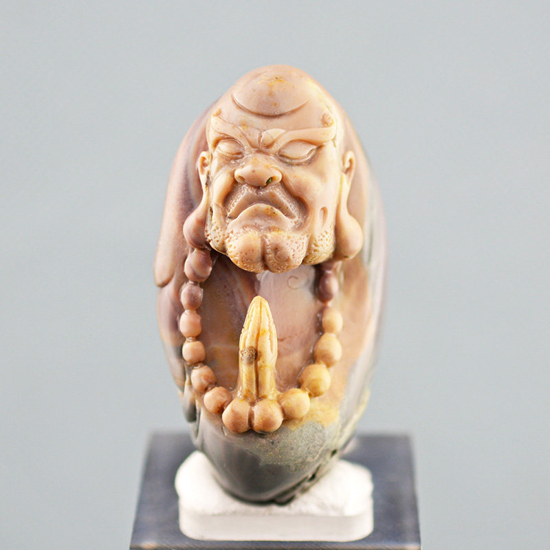 天然阿拉善玛瑙手把件细琢雕刻达摩罗汉盘玩男包包挂饰摆件s896号