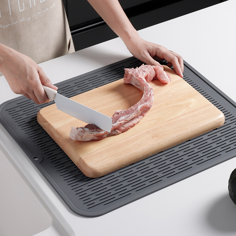 硅胶案板垫料理台菜板剁肉防滑防噪垫