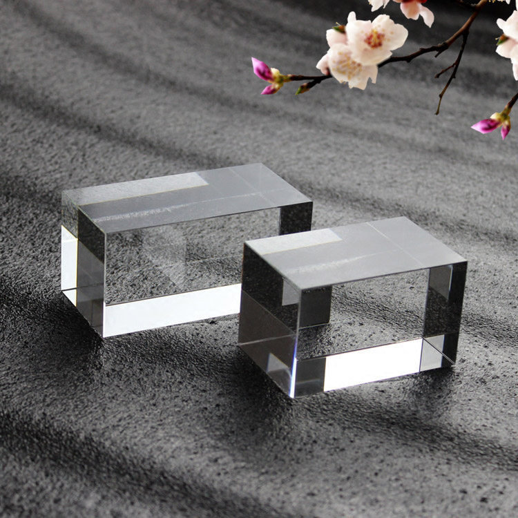现货透明亚克力仿水晶方块方柱珠宝首饰托板 摄影道具_不打折现价8.