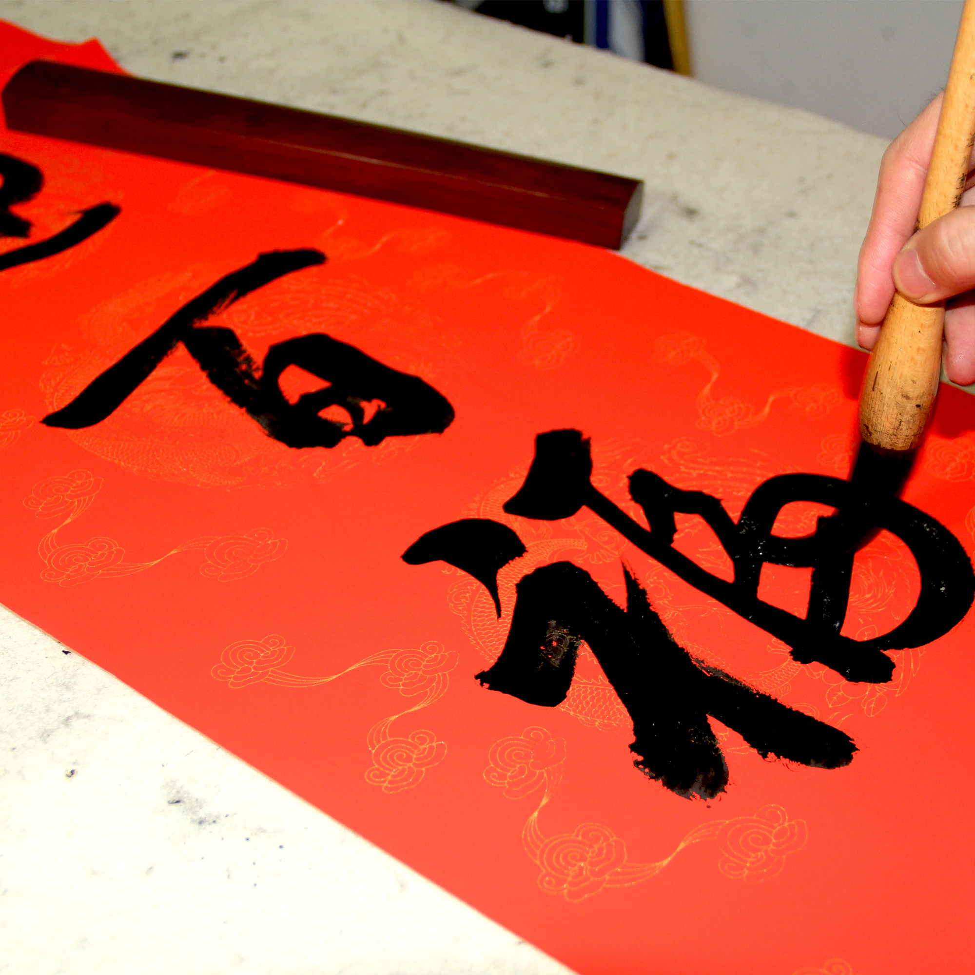 2022虎年手写春联手写对联定制新春出入平安大门对联结婚乔迁礼品