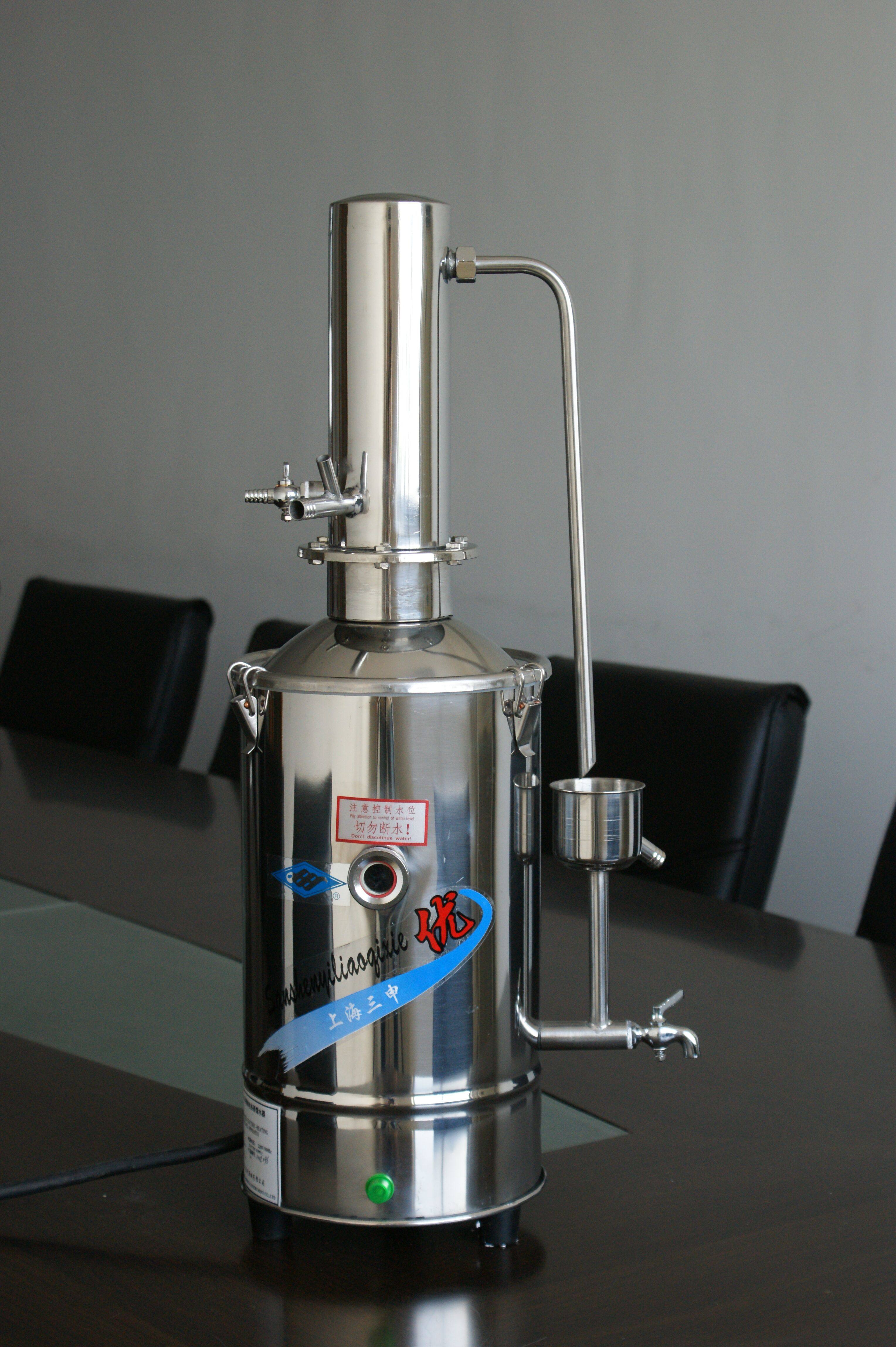 dz5 三申不锈钢电热蒸馏水器 蒸馏水机 医用实验室机