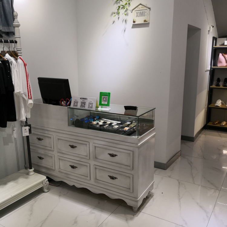 热销女装店收银台_复古收银台玻璃柜饰品柜台简约吧台女装服装店仿古