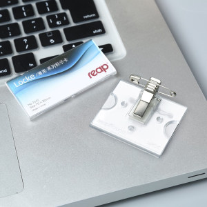 胸牌夹子别针图片