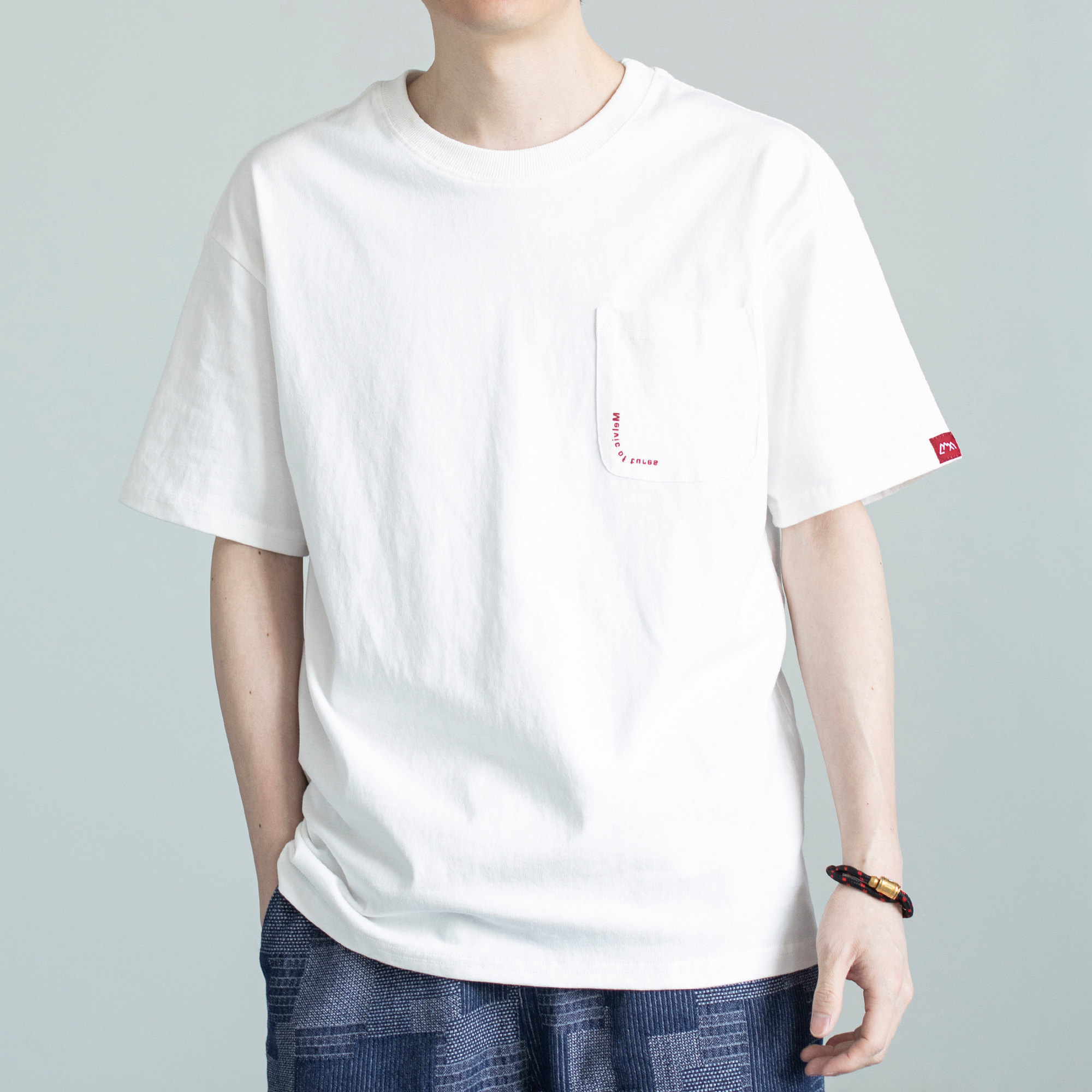 写意夏季新款日系复古口袋短袖男t恤字母印花休闲潮男圆领t恤衫