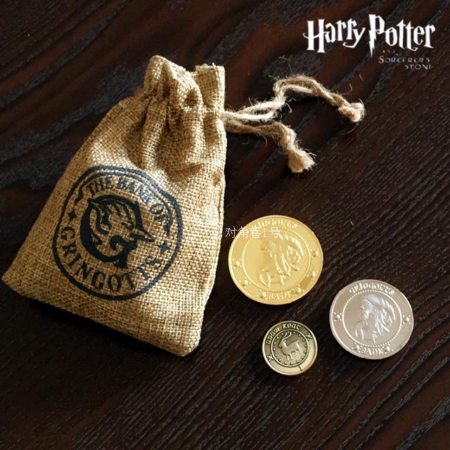 哈利波特周边Harry Potter古灵阁巫师金币 金加隆金币礼物配钱袋|msdalam kategori mod main/animasi/Zhou Bian/cos/permainan papan, Parti/Magic Supplies, Magic dan peralatan akrobatik, prop sihir - dari Buy2taobao.com untuk memberikan perkhidmatan ejen Taobao profesional membeli