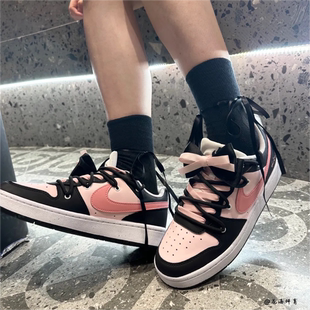 球鞋定制 Nike Court Borough 栗子解构复古黑粉小众低帮女款板鞋