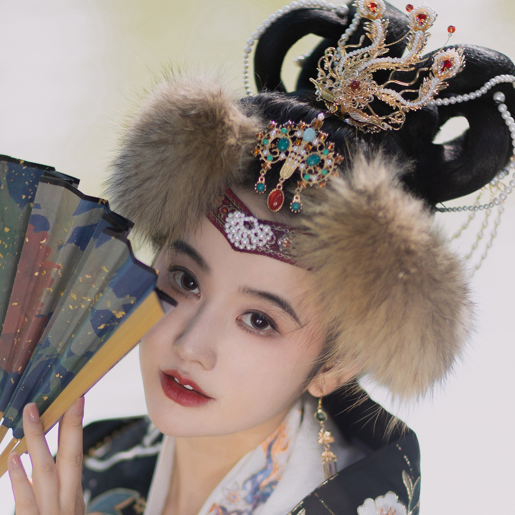 后雨山古风汉服秋冬毛抹额王熙凤棕灰深色卧兔儿帽子额帕发饰保暖