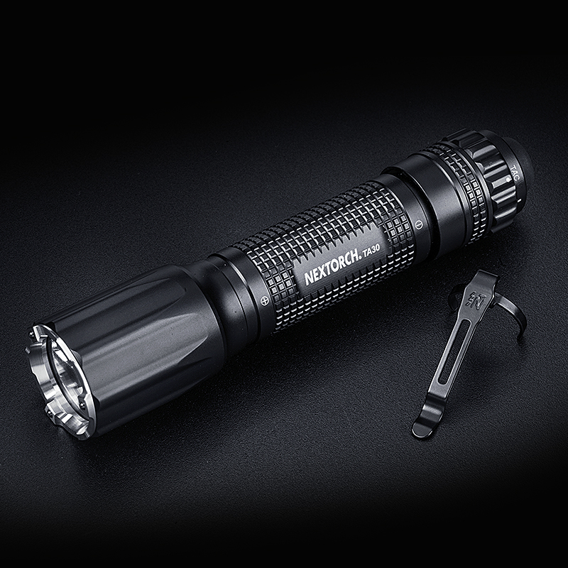 纳丽德ta15多电池兼容强光远射战术手电磁环开关高亮破窗—手电筒
