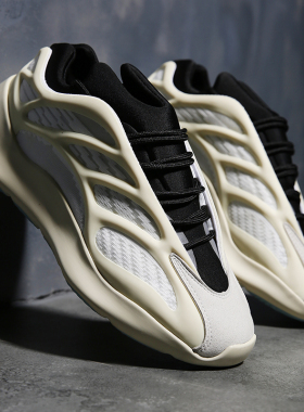 700v3老爹ins潮夜光休闲异形椰子