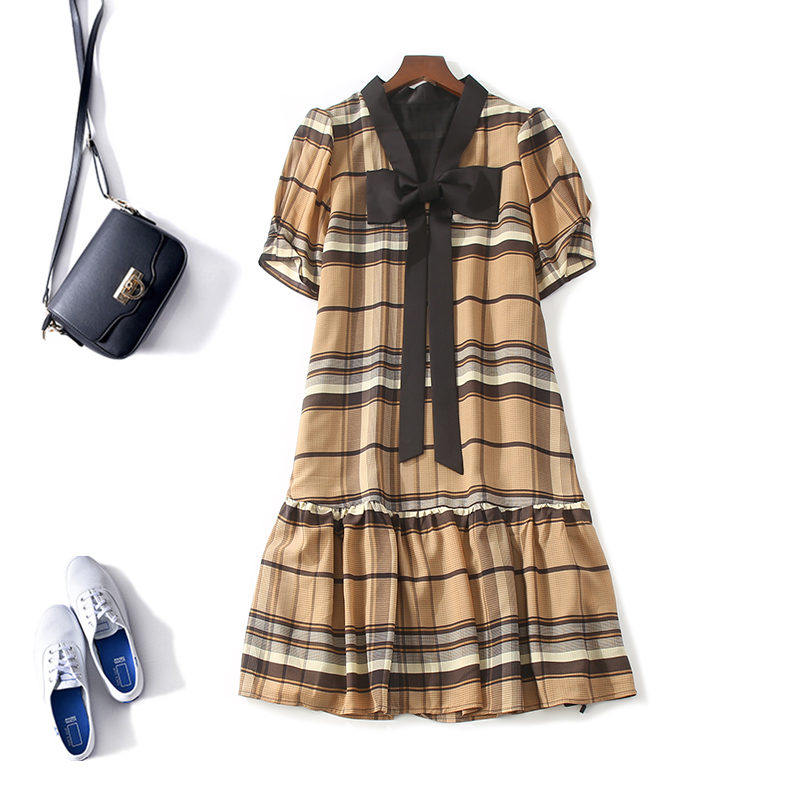 mnyr服饰 专注中高端女装的优惠券大全—mnyr 宽松不显胖~减龄小裙摆