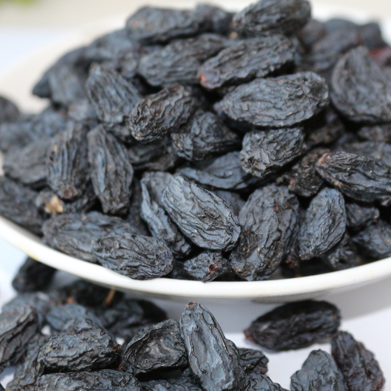 葡萄干新疆黑加仑500g黑葡萄两斤包邮葡萄干