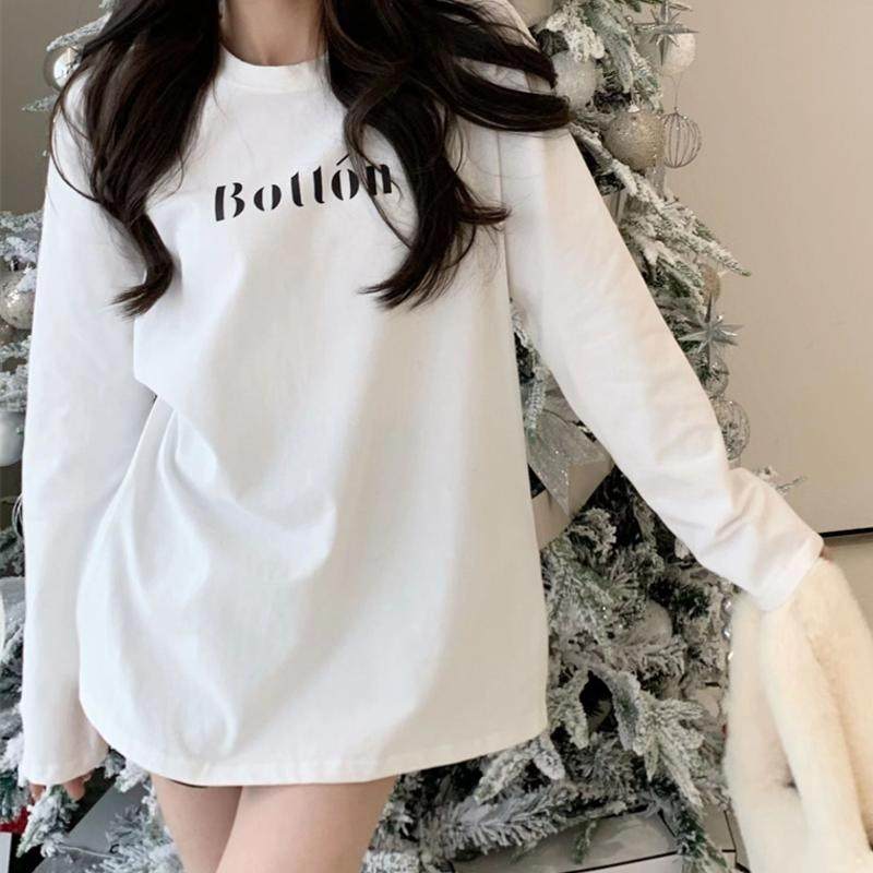 秋冬2021年新款长款打底衫白色t恤女长袖宽松大白t遮屁股长t上衣,女装