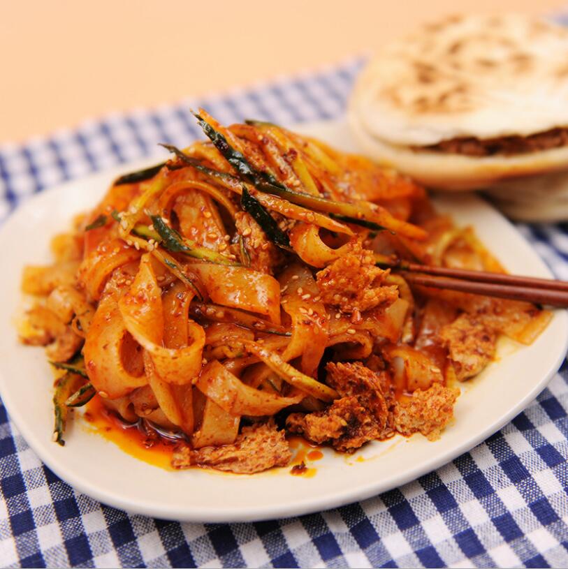 六份陕西特产宝鸡正宗凉皮擀面皮速食面筋香辣酸面食