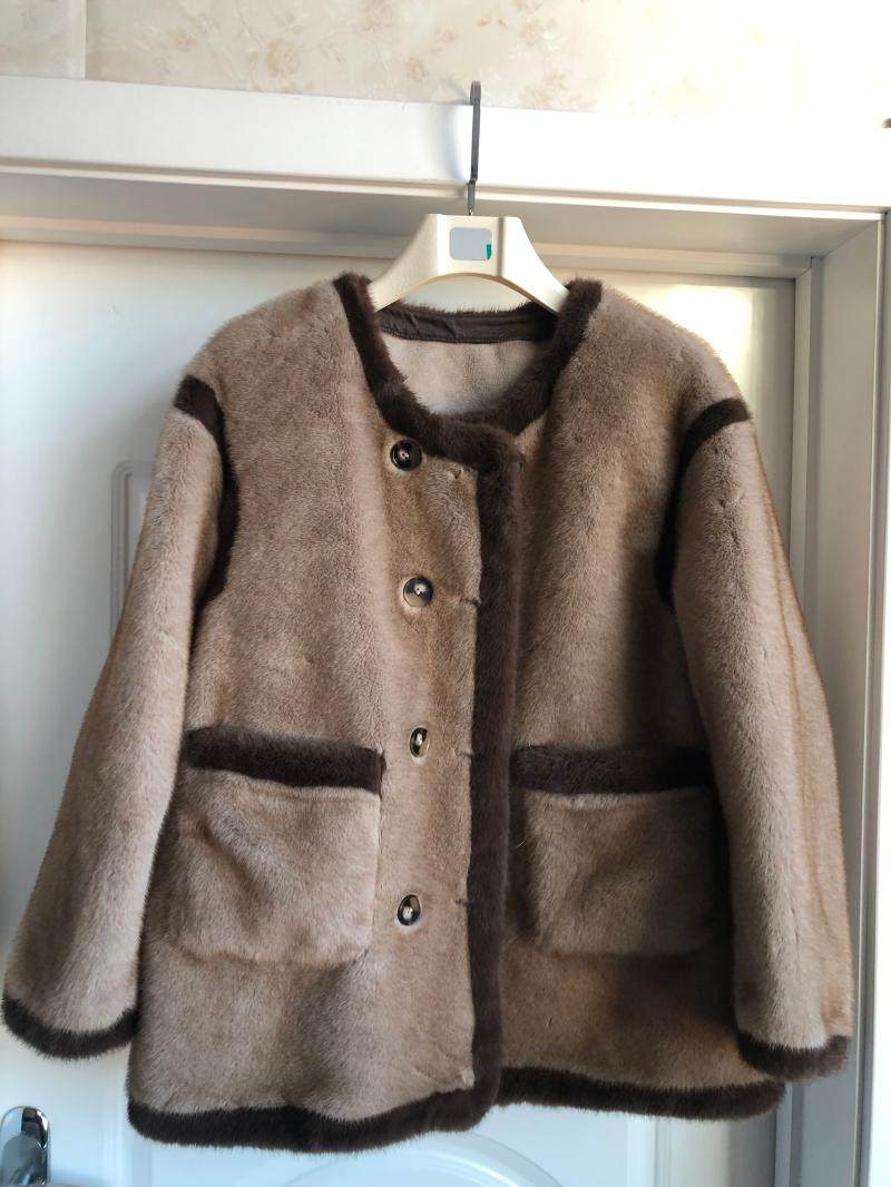 2022冬新款欧貂复合一体外套女中长款圆领双排扣仿水貂毛皮草大衣