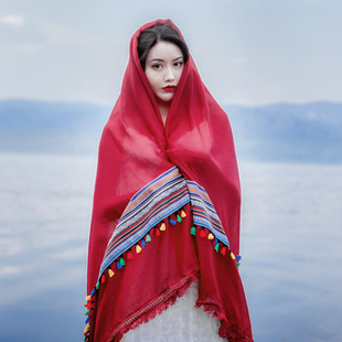 西藏沙漠度假防晒披肩民族风棉麻围巾纯色超大青海红色纱巾拍照女