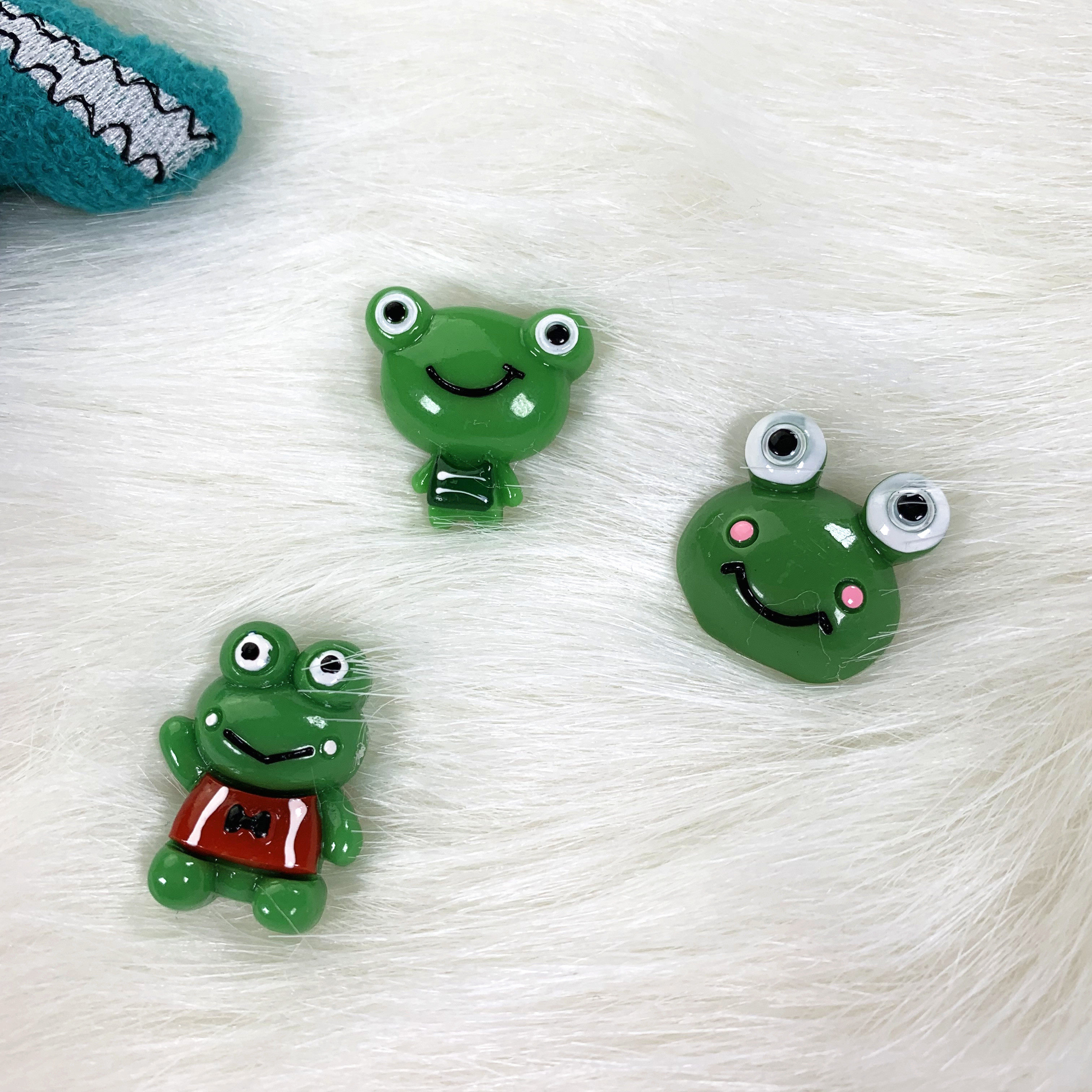 日韩原创手工可爱青萌蛙胸针大眼蛙胸针别针可爱衣服包包配饰