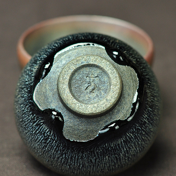 【陈国文】建盏新生代工艺师《银毫对盏》