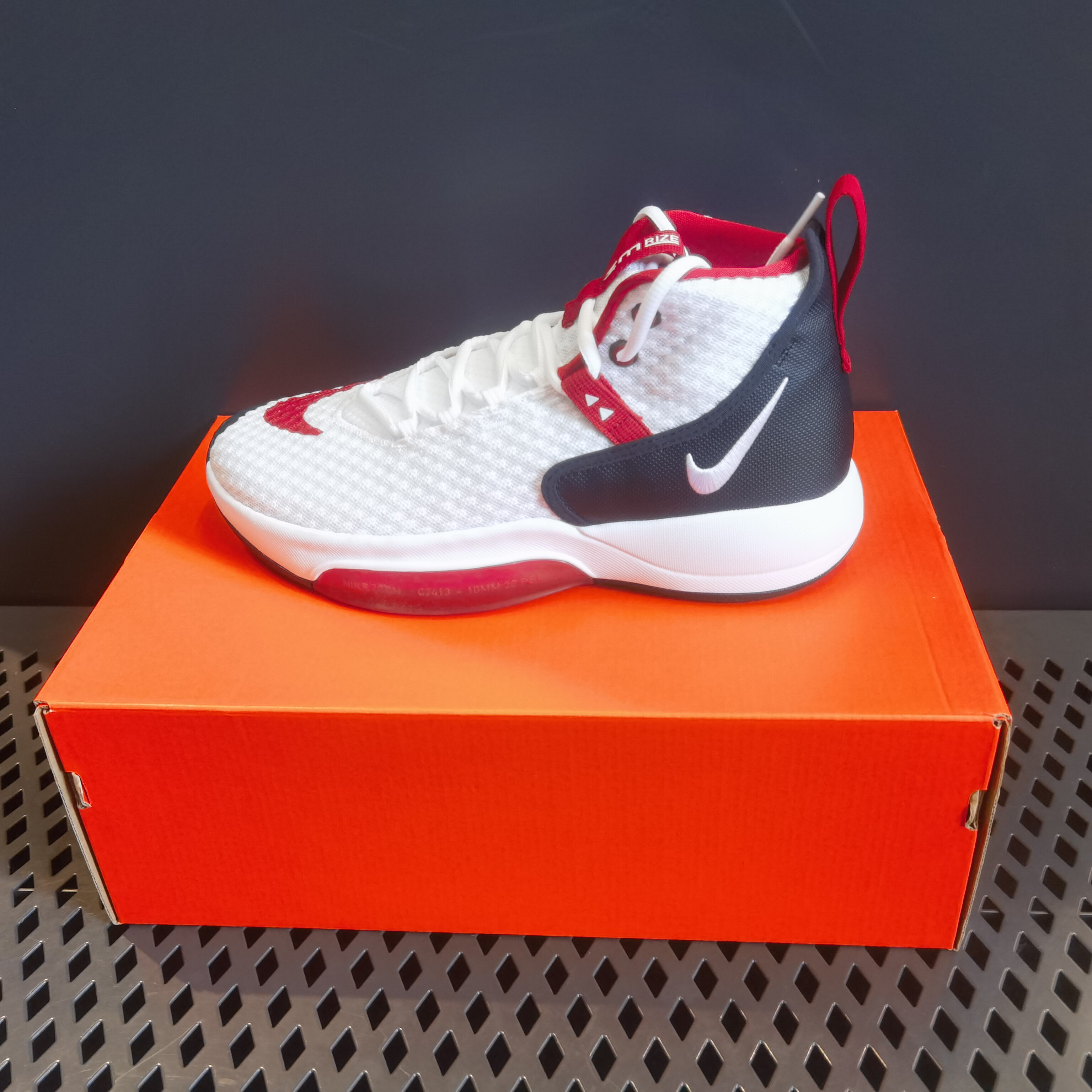 nike/耐克  zoom rize ep男子休闲运动篮球鞋 fd9904-111