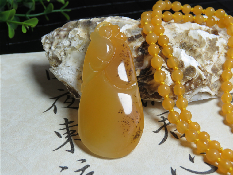天然玉石云南黄龙玉福瓜挂件男女福禄寿精品水草花吊坠精品带证书