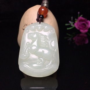 白玉本命年属相玉坠玉佩项链 拍卖和田玉十二生肖马吊坠男女款