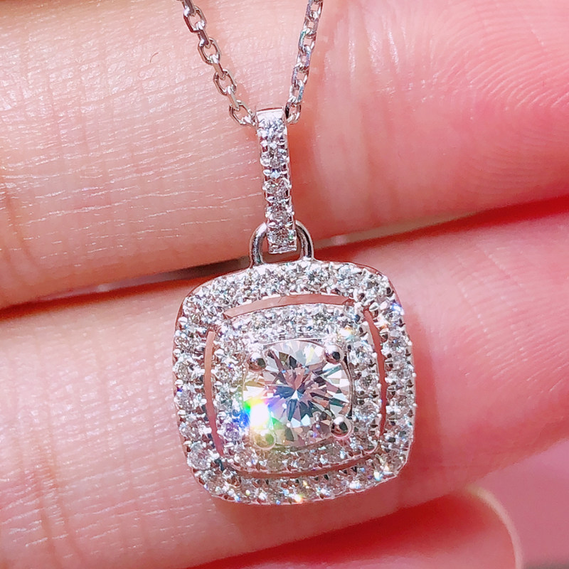 18k白金钻石吊坠50分圆形钻石项链群镶1克拉圆形gia裸钻定制正品