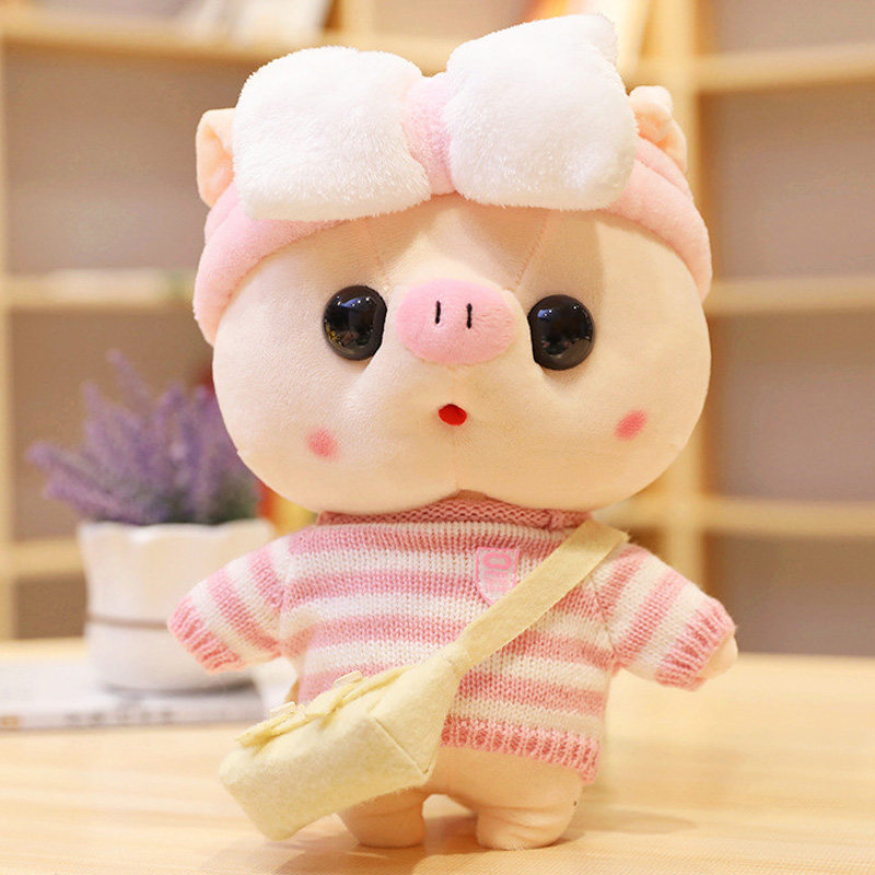 猪公仔布娃娃儿童睡觉抱毛绒玩具小号可爱玩偶猪猪情侣一对抱抱猪