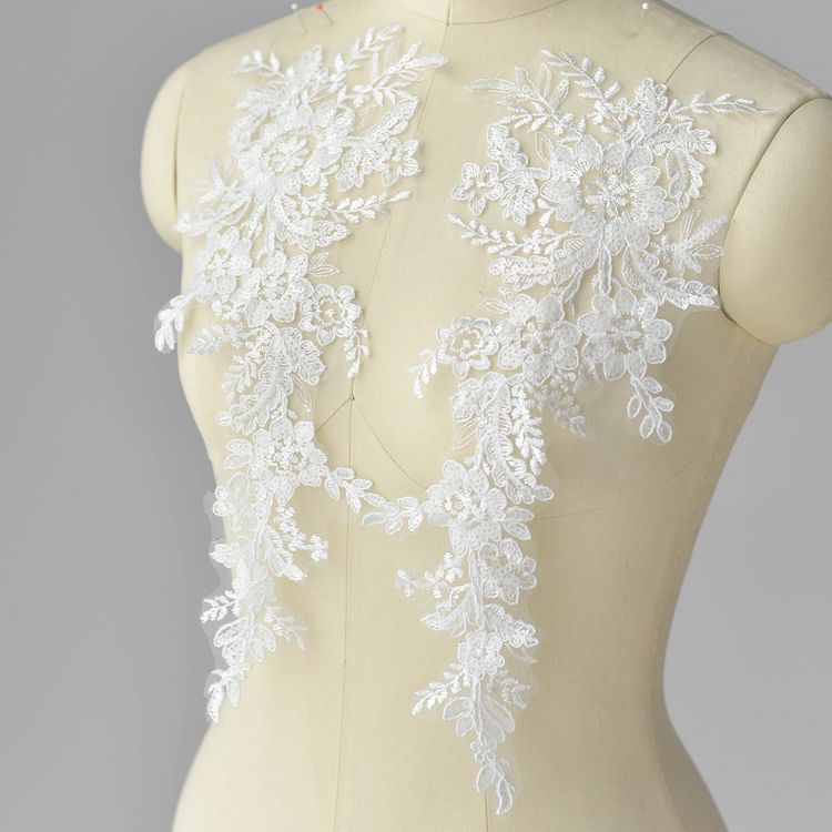 本白刺绣蕾丝亮片蕾丝花边辅料婚纱礼服装饰贴服装补丁布贴材料在类目 居家布艺, 缝纫DIY材料、工具及成品, 缝纫DIY配件/辅料/配饰, 花边中 - 来自Buy2taobao.com提供专业的淘宝代购服务