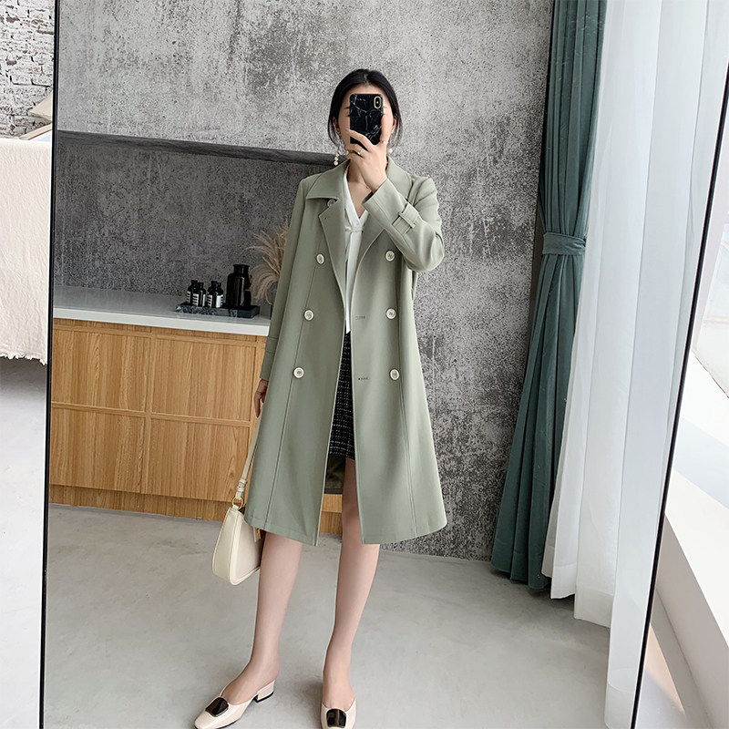 未央_未央精品 2020春装新款显白雾霾绿风衣外套过膝翻领长款外套优惠