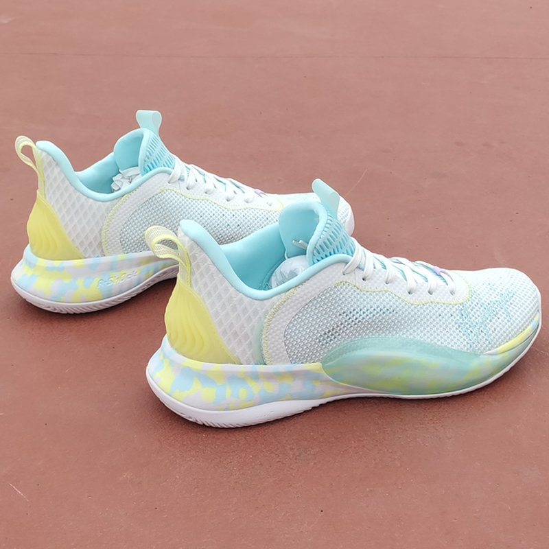 安踏轻骑兵6代篮球鞋男汤普森kt低帮实战夏季透气运动鞋112121605