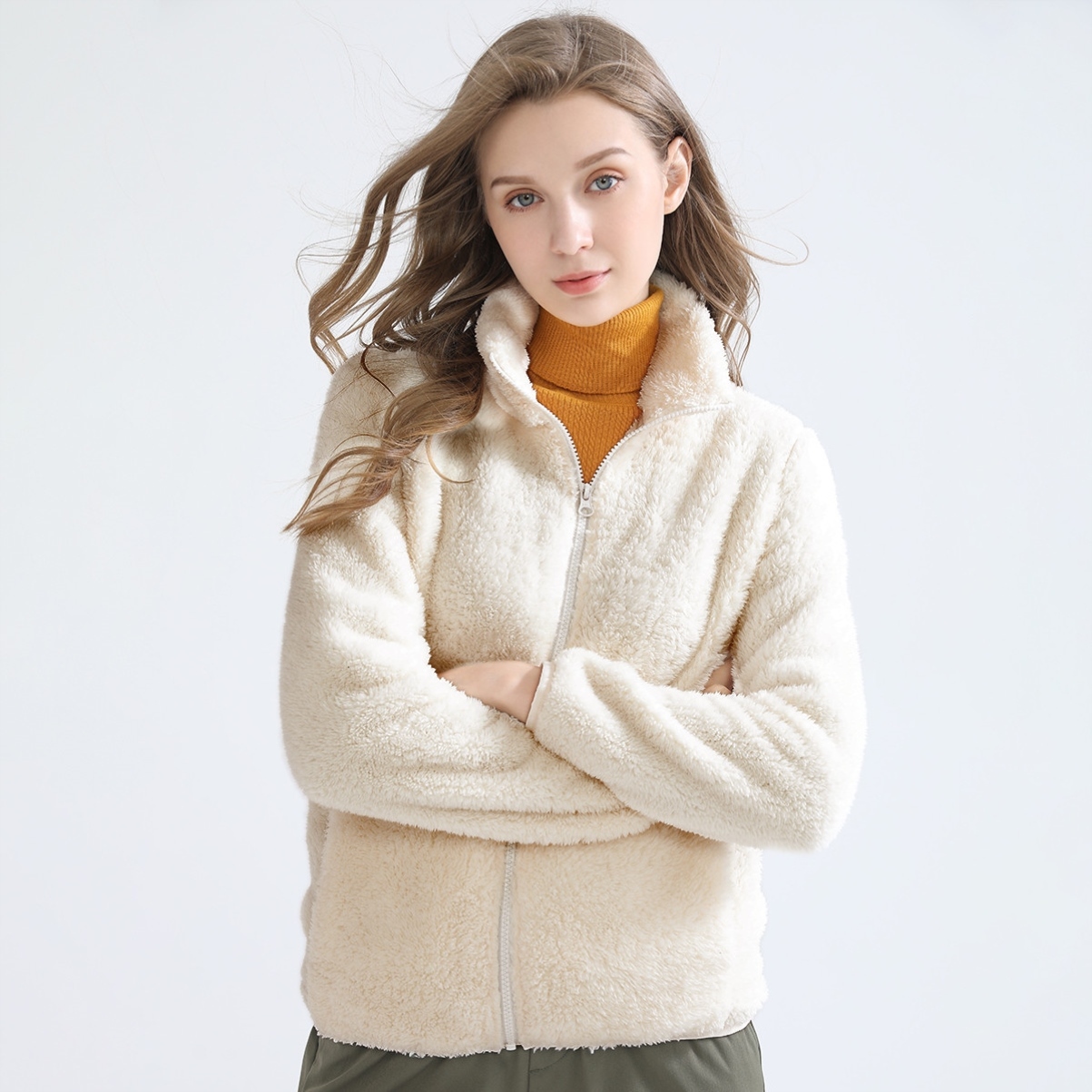 优衣秋冬女摇粒绒外套抓绒珊瑚绒上衣羊羔毛加绒加厚ΒuniqloОΚ