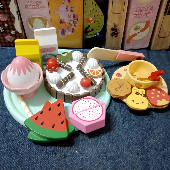 木制儿童过家家厨房切水果玩具磁性草莓巧克力冰激凌切切看切切乐