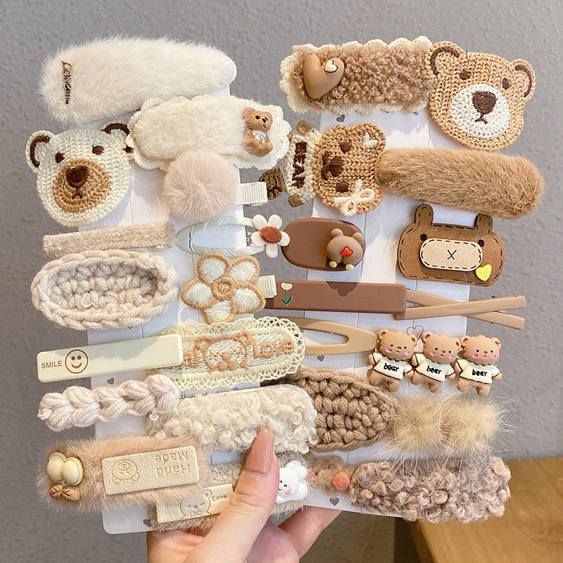 秋冬可爱小熊发夹女小夹子毛绒头饰侧边儿童网红一字夹高级感发卡