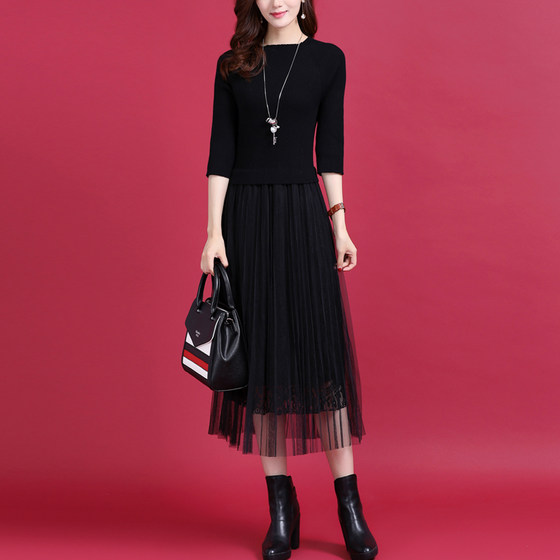 Autumn And Winter 2021 New Temperament Net Color Hem Stitching Lace Pleats Slim Fit Wool Knitted Dress Women Autumn And Winter 2021 New Temperament Net Color Hem Stitching Lace Pleats Slim Fit Wool Knitted Dress Women