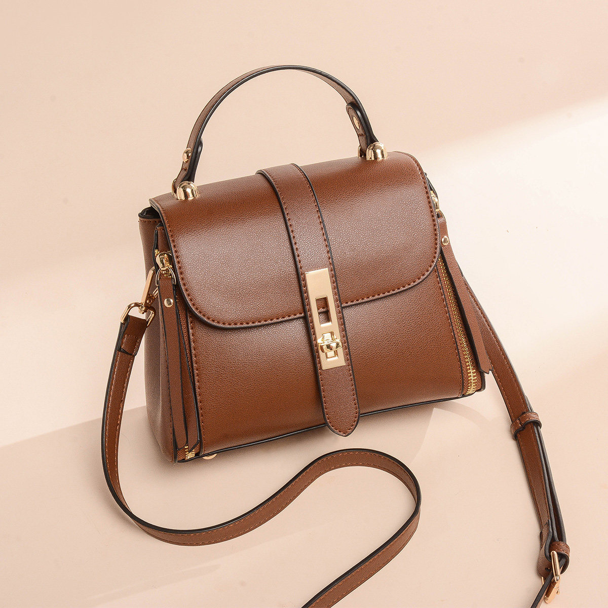 蒙娜丽莎女包2017新款正品斜挎大额优惠券