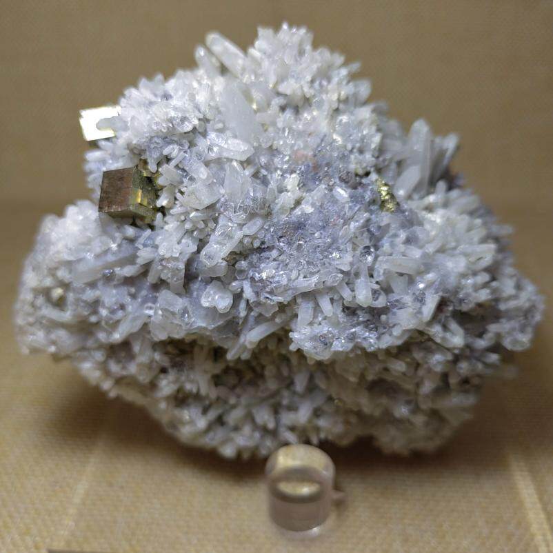 l73水晶天然黄铁矿立方体晶体原石石英晶簇摆件矿标 pyrite