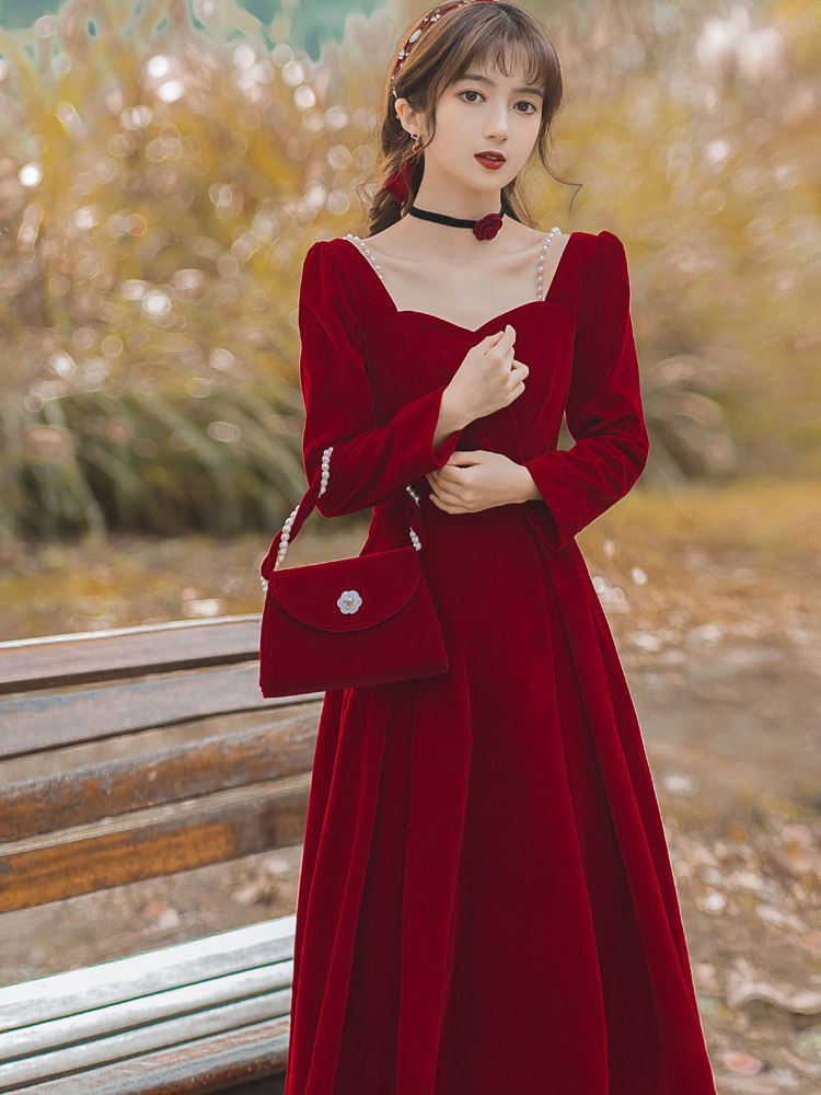 春秋新款敬酒服连衣裙拍照新娘结婚在逃公主酒红色小礼服