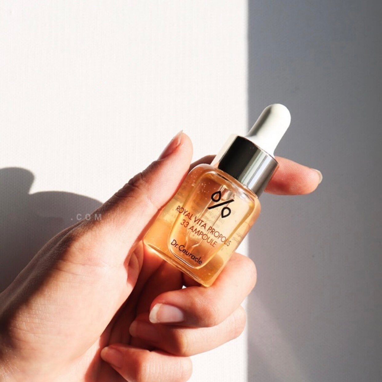 现货韩国舒罗蔻33蜂胶精华液滋养保湿补水抗氧化弹力修复光泽肌