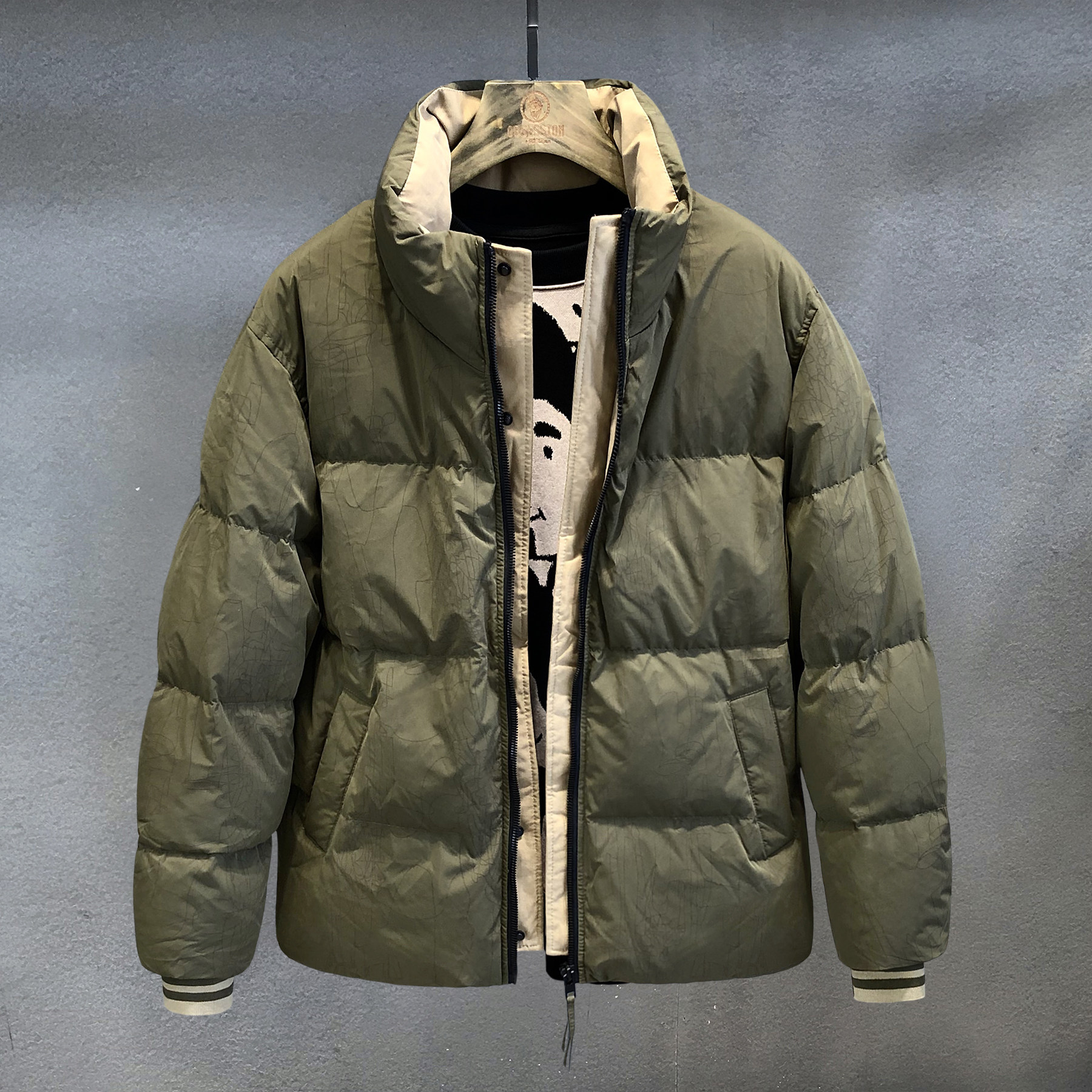 美式复古假两件高级绿雾色立领羽绒服男士短款冬季潮牌外套男夹克