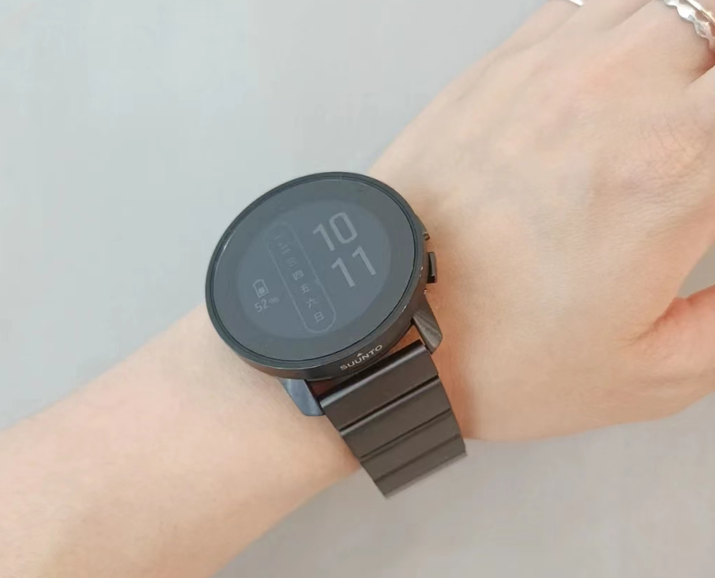 suunto颂拓9peak钛坦户外运动跑步登山手表血氧心率导航钛合金