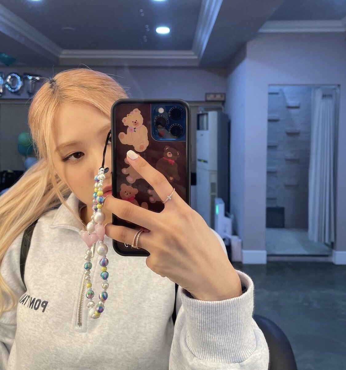 blackpink金智jennie机壳适用于iphone13手机保护套 原价19.